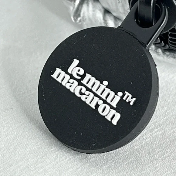 Le Mini Macaron Silver Disco Pouch-Quilted Nylon Zipper Pouch - Picture 3 of 10